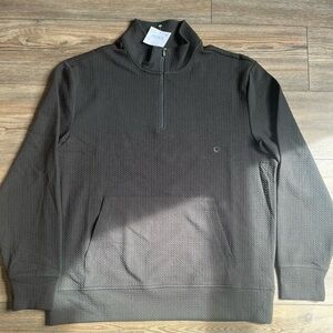 Men’s America eagle half-zip pull over